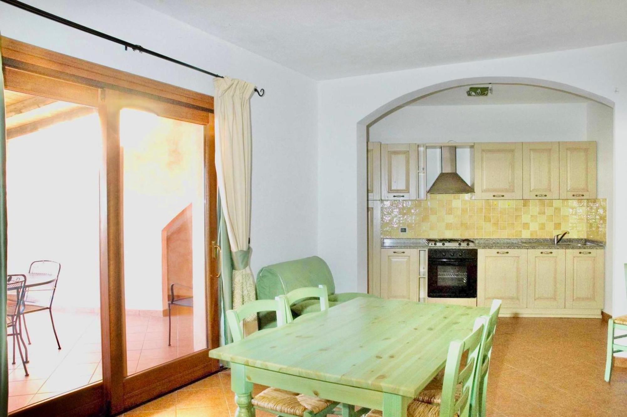 Residence With Private Beach In Marinella 马里内拉 外观 照片