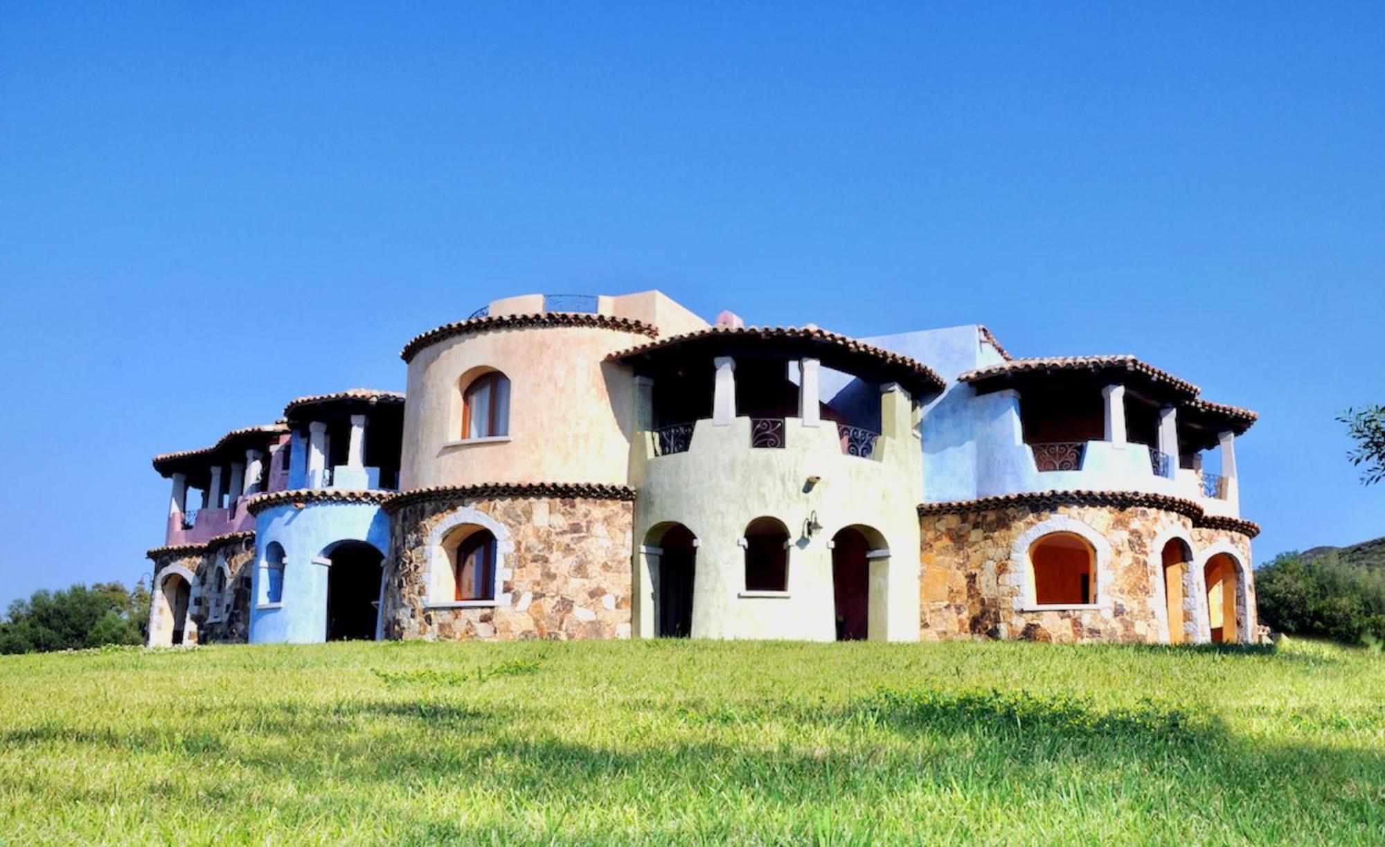 Residence With Private Beach In Marinella 马里内拉 外观 照片